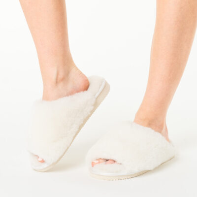 Ocieplane pantofle skórzane Damskie MIŚ - białe