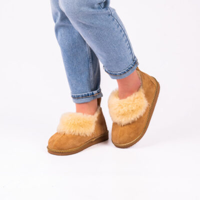 Zimowe Kapcie Damskie z Owczej Wełny i Zakrytą Piętą - NATI